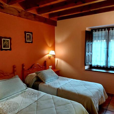 比略斯拉达德卡梅罗斯 Casa Rural El Quemao旅馆 外观 照片