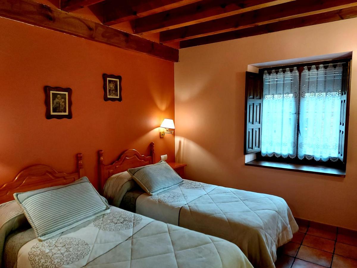 比略斯拉达德卡梅罗斯 Casa Rural El Quemao旅馆 外观 照片